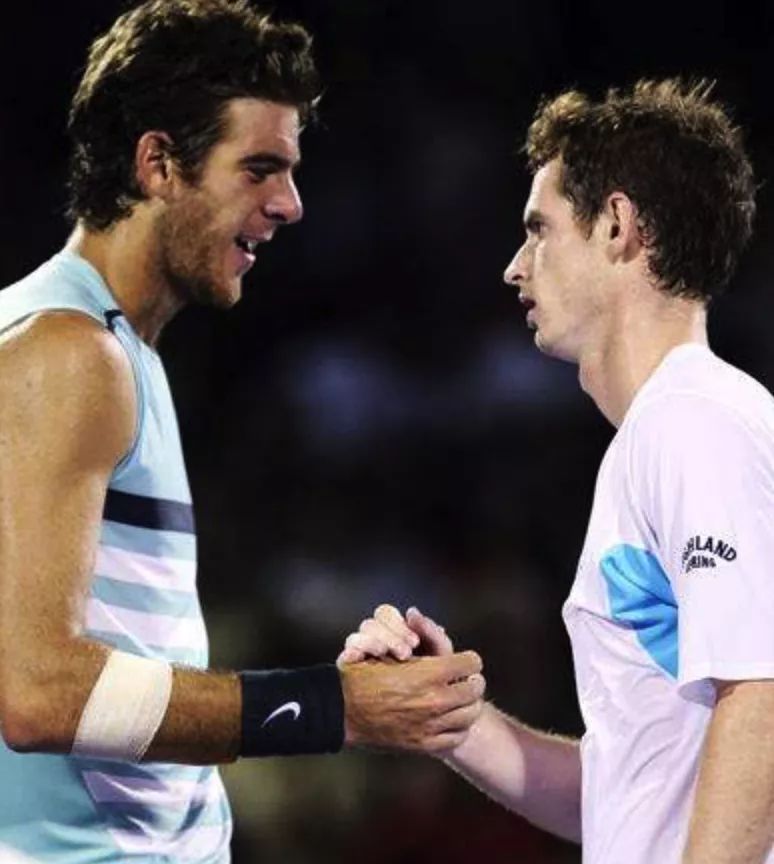 而巴萨中场 而巴萨中场