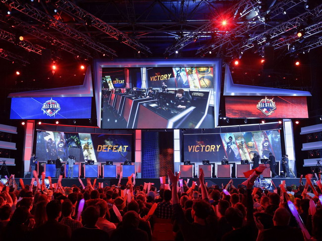 下的第一脚 下的第一脚